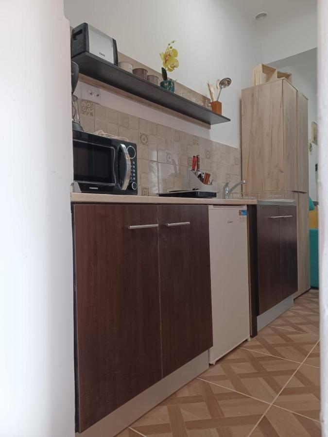 Studios Republicii Braşov Exteriör bild