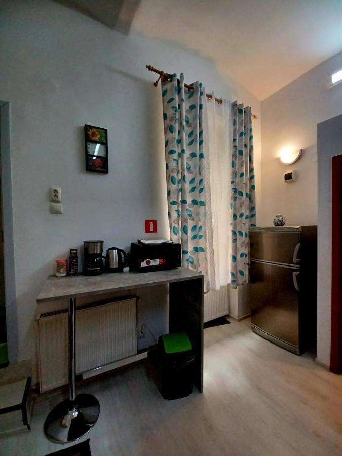 Studios Republicii Braşov Exteriör bild